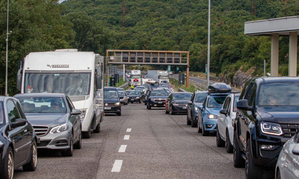 Traffico su strada