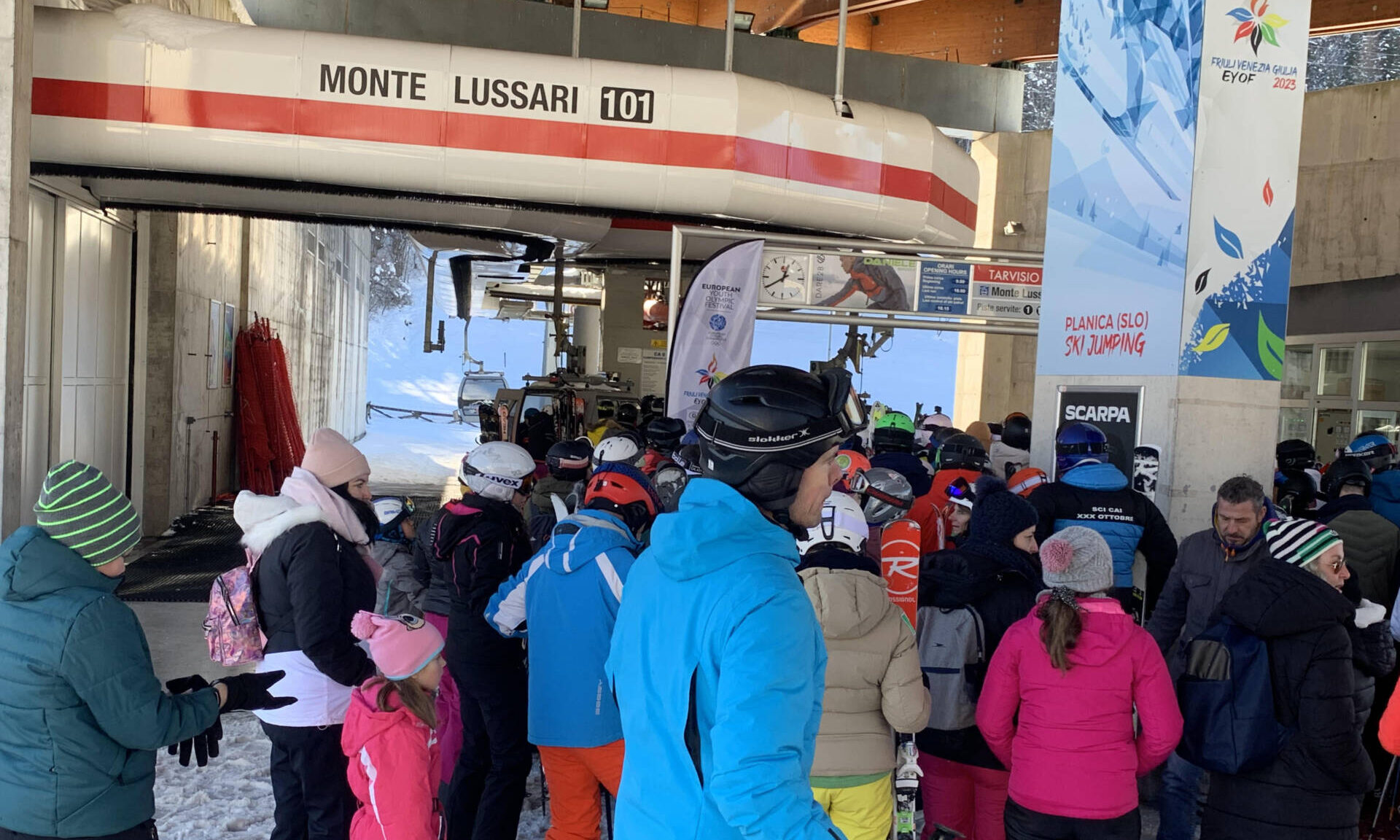 Sciatori al monte Lussari