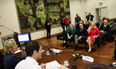 Il governatore Massimiliano Fedriga e l'assessore regionale Barbara Zilli alla conferenza stampa sui crediti fiscali