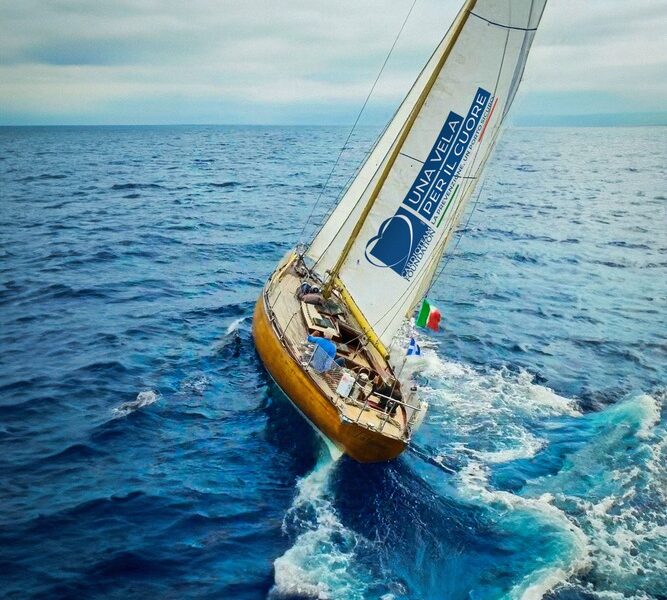 Una Vela per il Cuore - Cardioteam Foundation Onlus