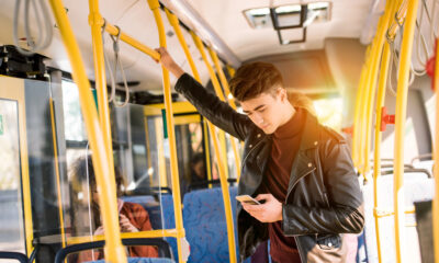 Ragazzo sull'autobus - Sicurezza sui mezzi pubblici Pordenone