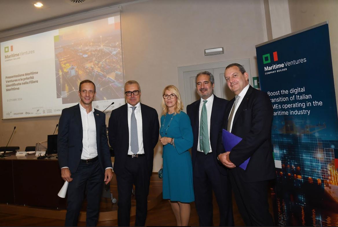 Il governatore Massimiliano Fedriga e l'assessore Sergio Emidio Bini alla presentazione del progetto Maritime Ventures