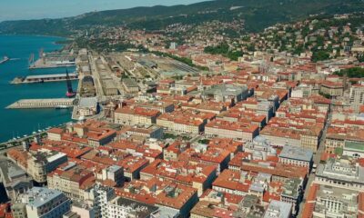 Veduta del porto Vecchio di Trieste