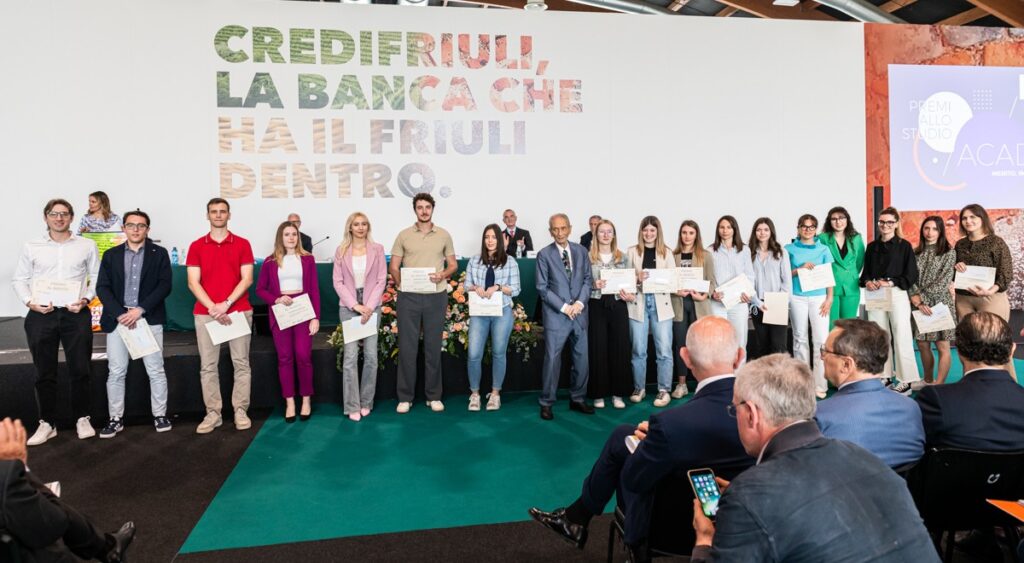 Premiazione al merito scolastico