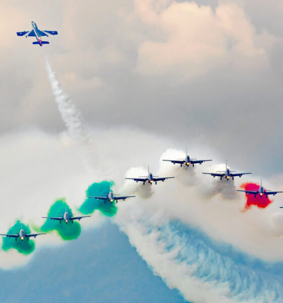 Le Frecce Tricolore durante un'esibizione
