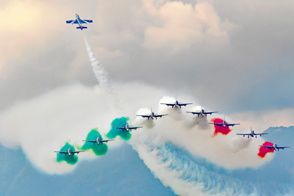 Le Frecce Tricolore durante un'esibizione