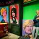 La statua di cera di Andy Warhol di Madame Tussaud a New York