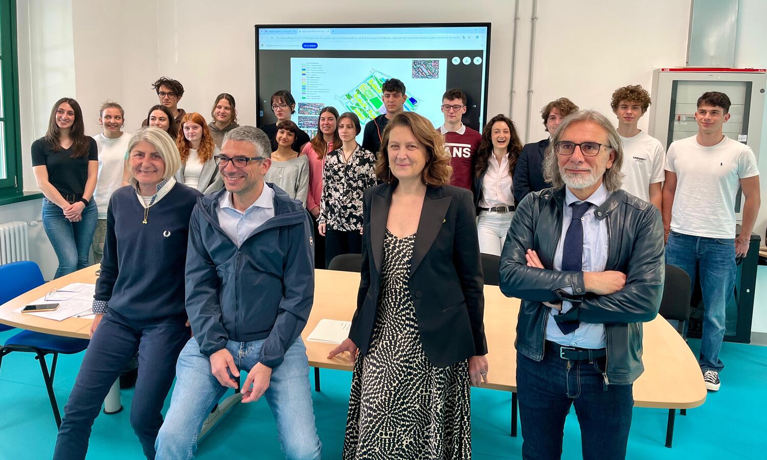 I partecipanti all'assemblea plenaria della Consulta provinciale degli studenti di Trieste