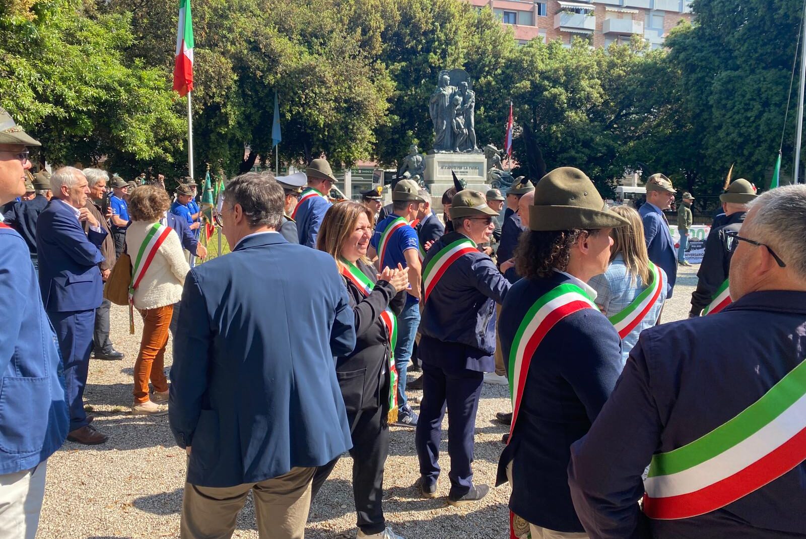 La cerimonia ufficiale nel parco Ellero dei Mille a Pordenone