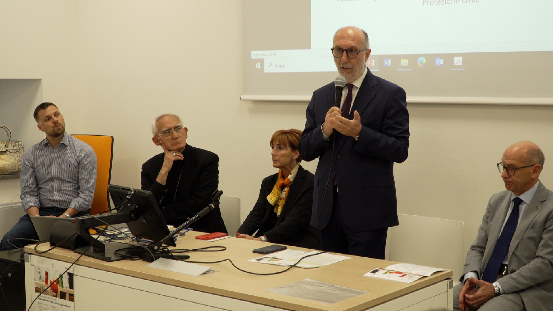 L'assessore Riccardi nel corso del suo intervento