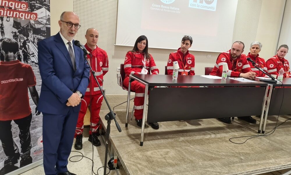 L'assessore regionale Riccardo Riccardi interviene alla celebrazione della Giornata mondiale della Croce Rossa a Pordenone