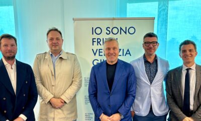L'assessore regionale alle Attività produttive e Turismo Sergio Emidio Bini (al centro), assieme ad alcuni rappresentanti istituzionali del territorio del Collio - Turismo Collio