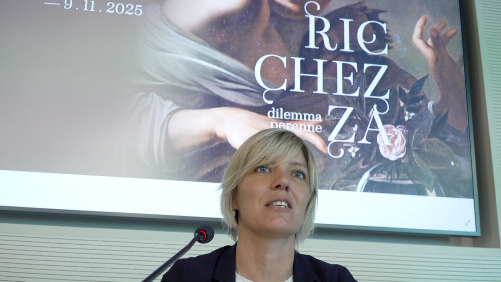 L’assessore regionale alle Finanze Barbara Zilli lla presentazione della prossima mostra di Illegio «Ricchezza. Dilemma perenne»