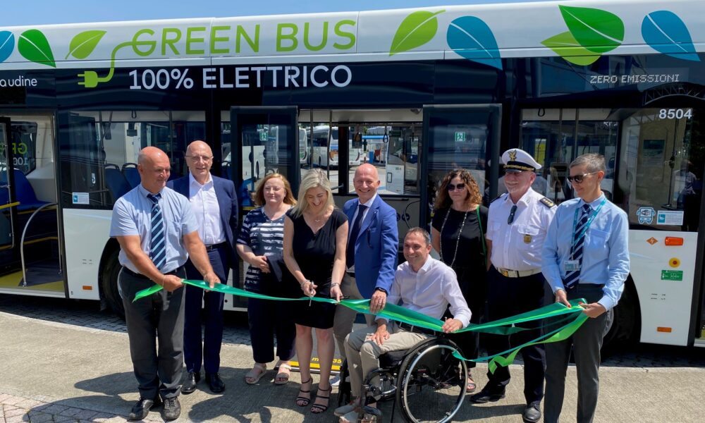 Presentazione nuovi autobus elettrici a Udine - mobilità green Udine