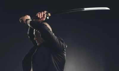 Uomo con katana - aggressione katana Aviano