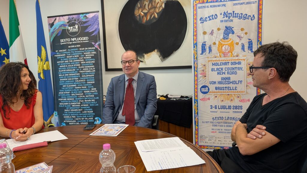 Il vicegovernatore Mario Anzil durante la presentazione ufficiale dell'evento