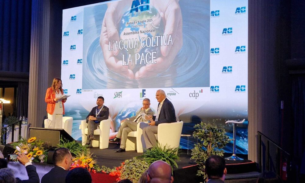 L’assessore regionale Stefano Zannier all’assemblea nazionale dell'Anbi
