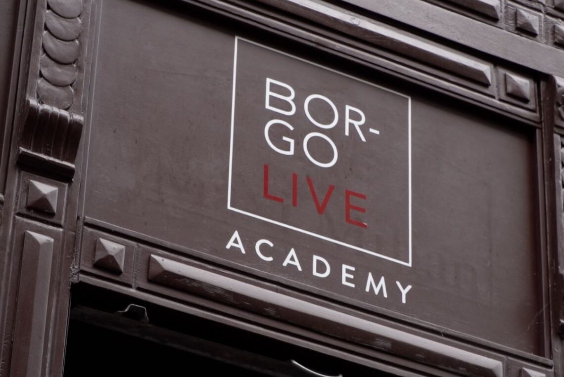 L'insegna di Borgo Live Academy