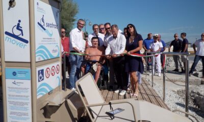 L'inaugurazione del dispositivo Mover posizionato sulla spiaggia di Porto San Rocco dal Comune di Muggia
