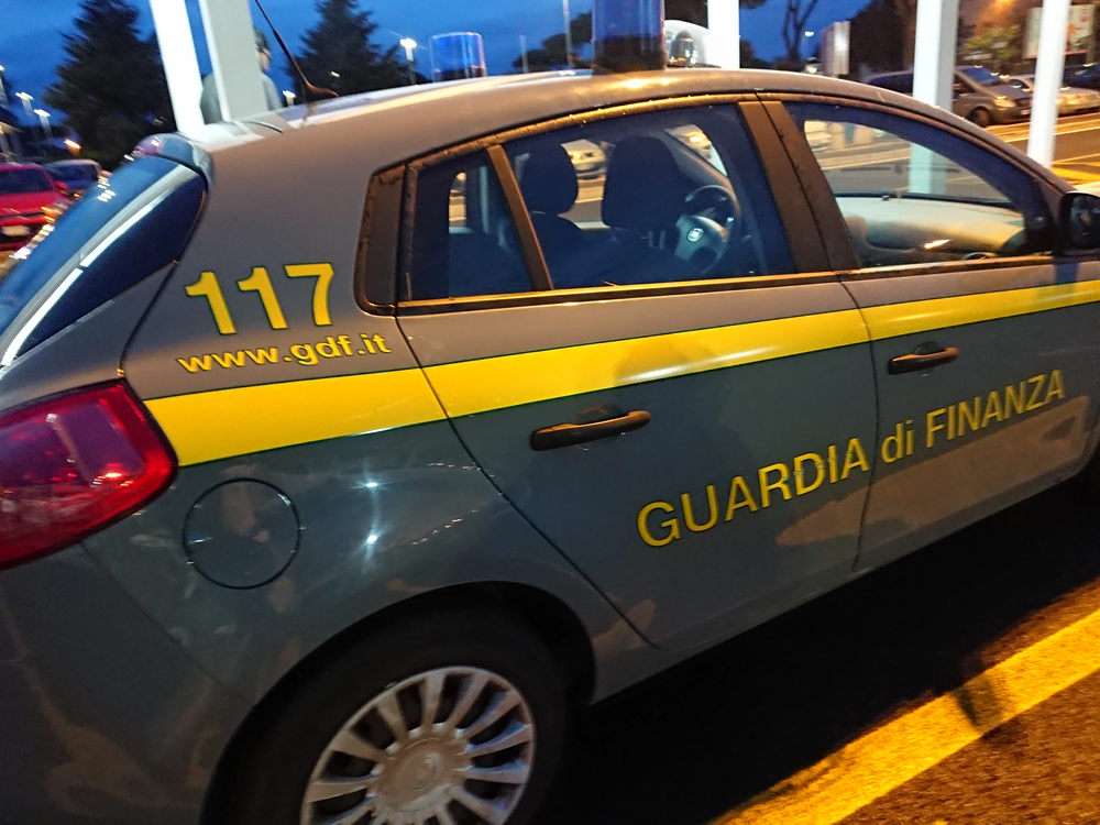 Auto della Guardia di finanza