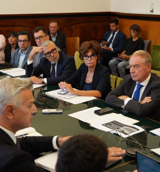 Gli assessori Bini e Rosolen con il ministro Urso