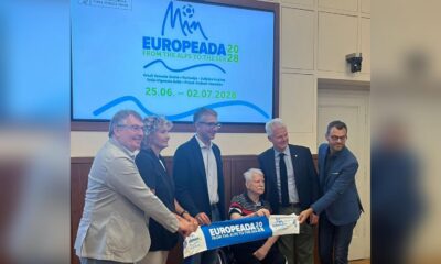 L’assessore Pierpaolo Roberti (al centro) insieme ai rappresentanti delle istituzioni friulane e slovene che organizzeranno Europeada 2028