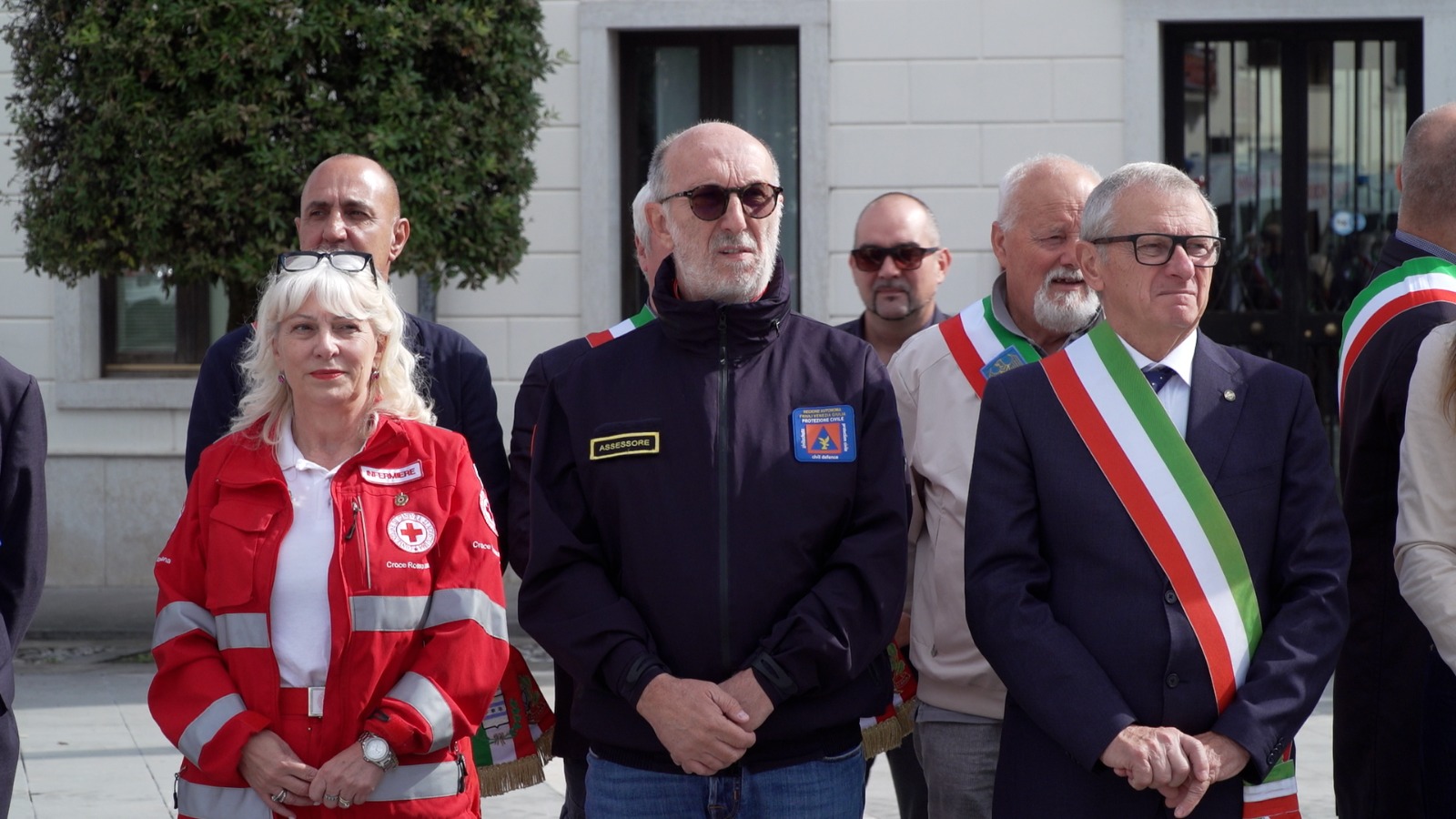 L'assessore regionale Riccardo Riccardi (al centro)