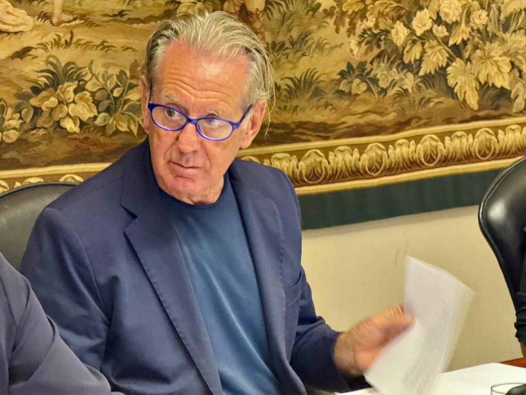 L'assessore regionale Fabio Scoccimarro nel corso della riunione di Giunta del 29 agosto 2025