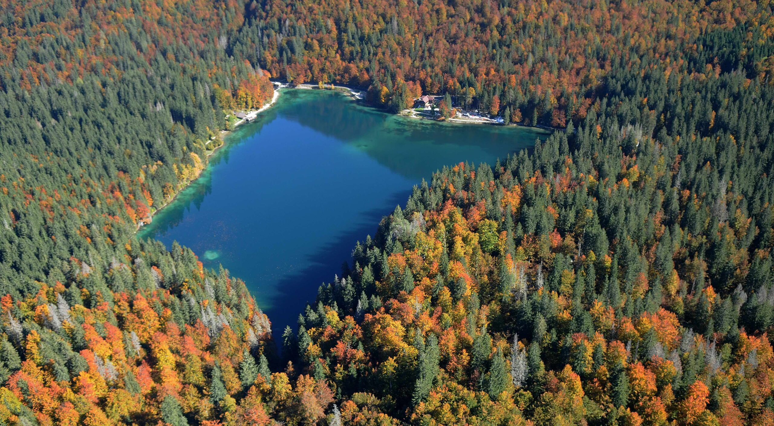 Uno dei due Laghi di Fusine