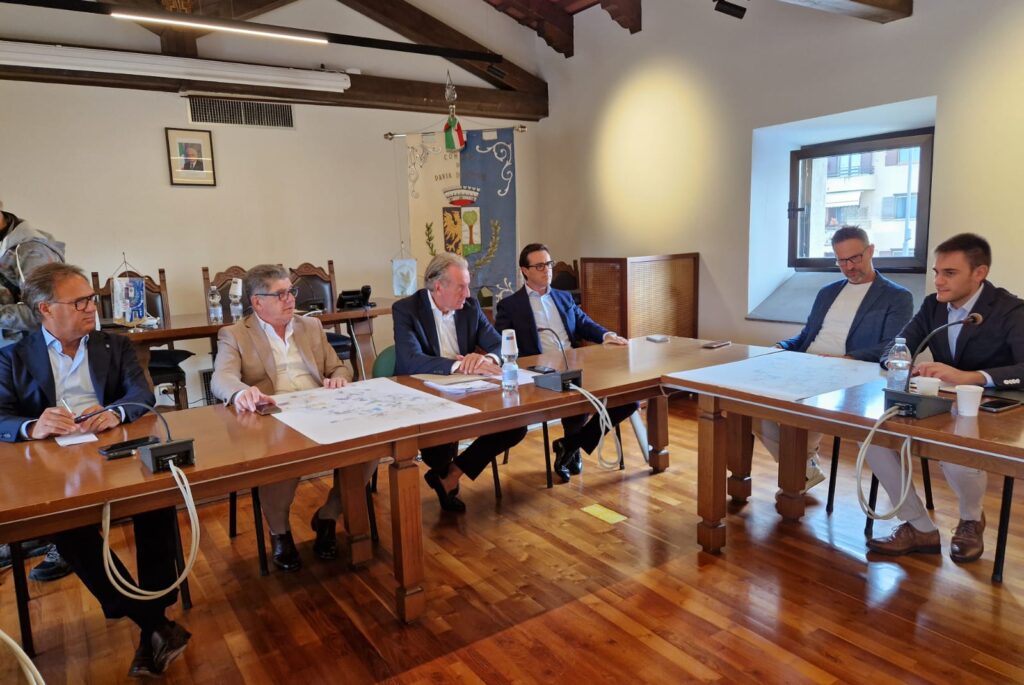 L'incontro con i Comuni sul tema del fotovoltaico sui terreni agricoli