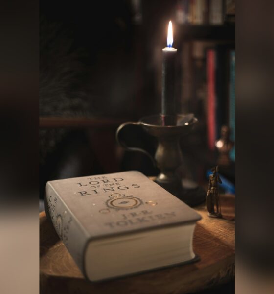 Libro "Il signore degli anelli" di Tolkien