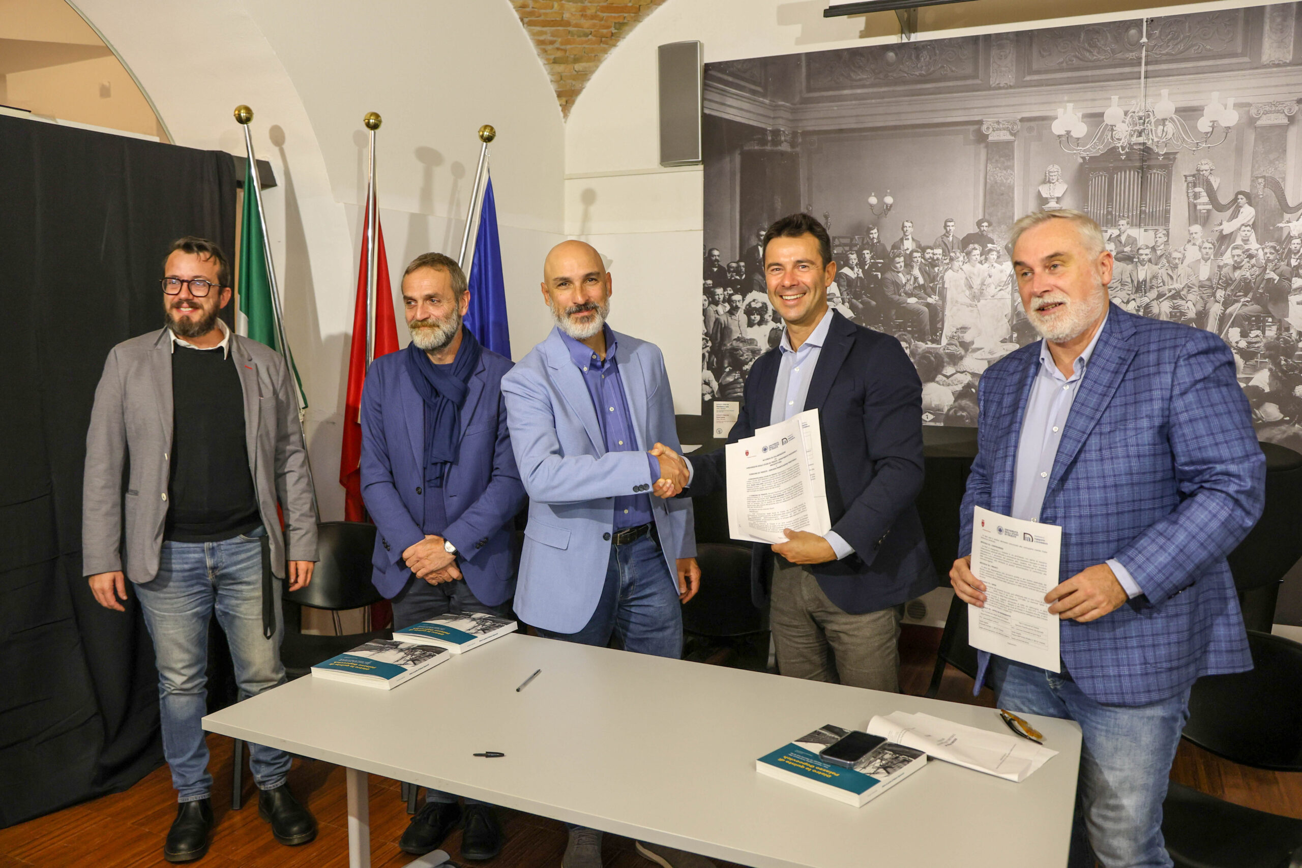 Firma dell'accordo tra UniTS e il comune di Trieste
