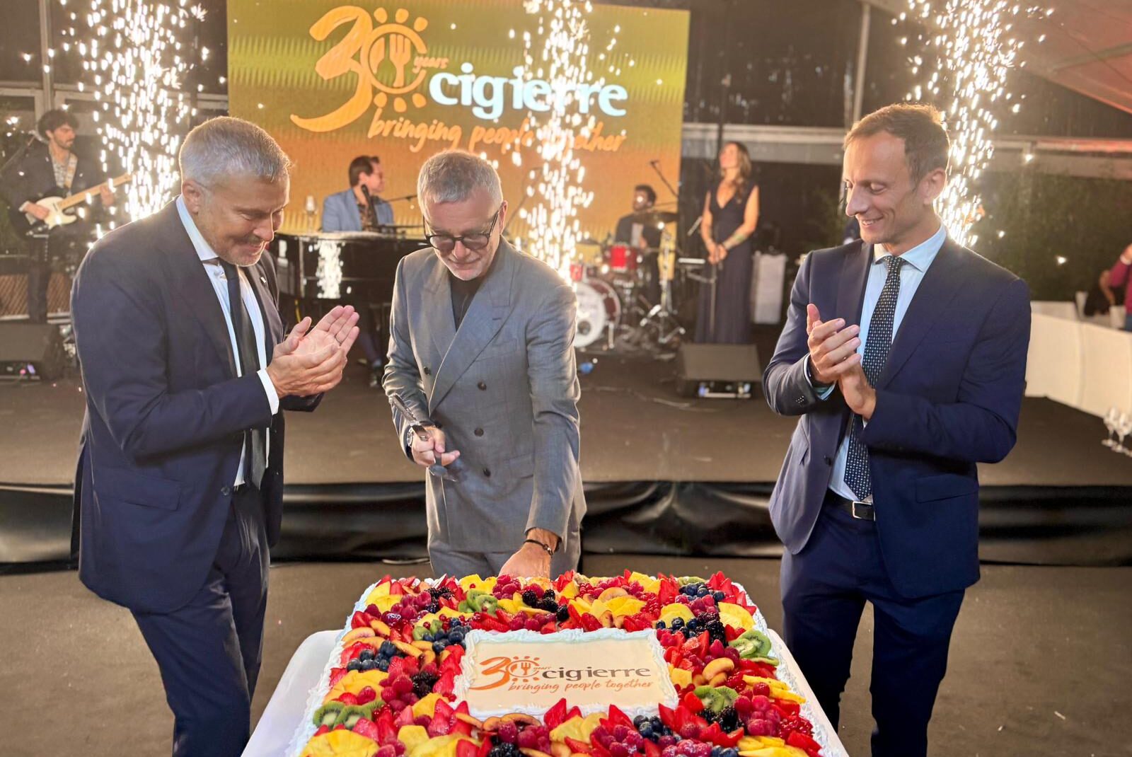 Un momento dei festeggiamenti per i 30 anni di Cigierre