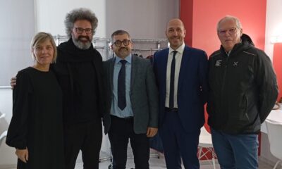 L'assessore regionale Barbara Zilli insieme all'artista Simone Cristicchi