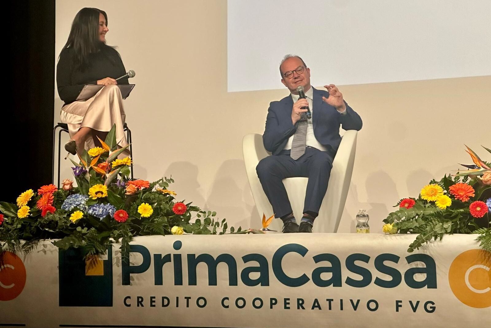 Il vicegovernatore Anzil durante il suo intervento