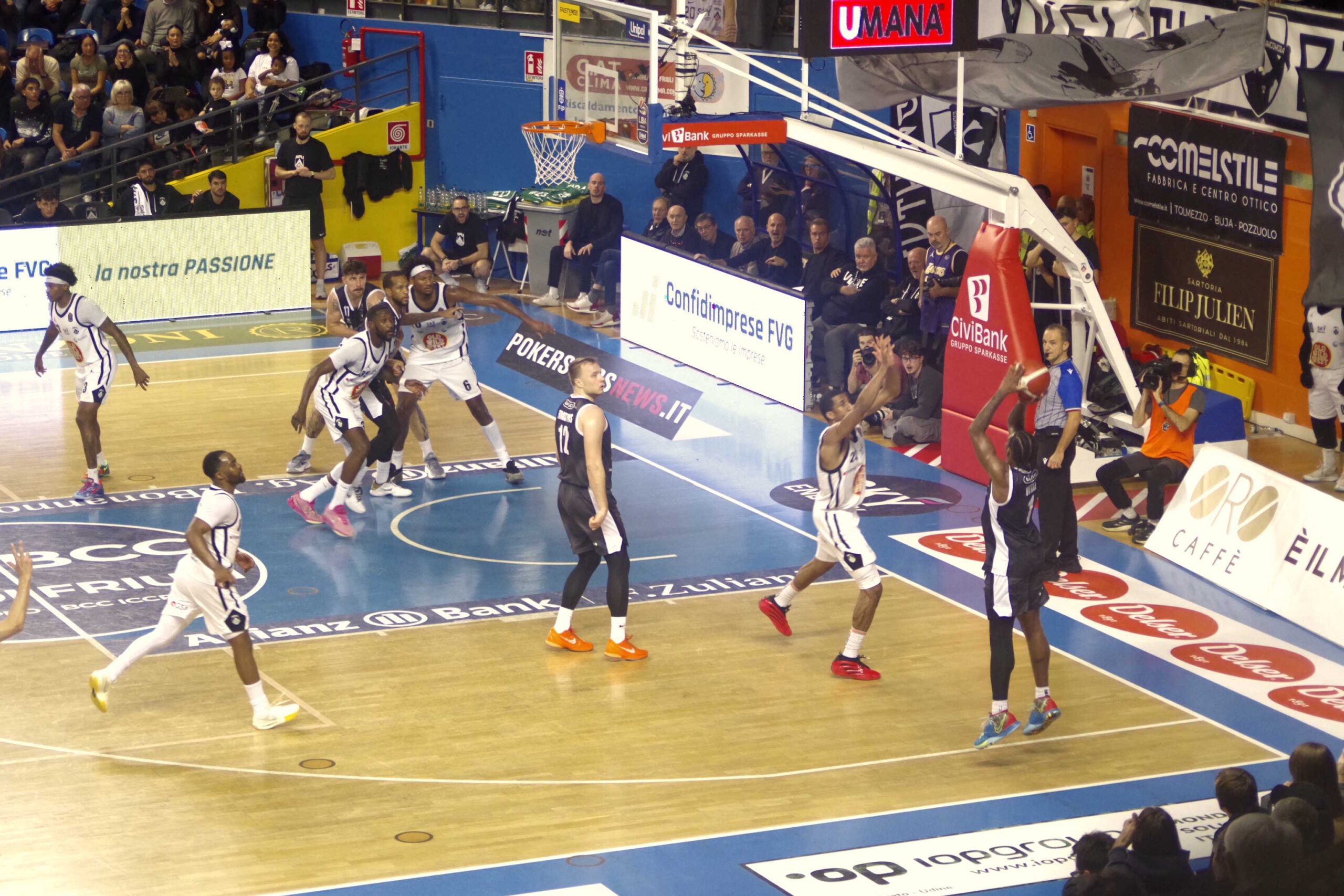 Vital scocca la tripla decisiva per la vittoria di Tortona a Udine