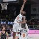 Spencer a rimbalzo contro Trento