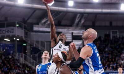 Christon in azione contro Brescia (foto APU)