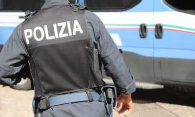 Agente di Polizia - Rafforzati gli organici della Polizia in Friuli-Venezia Giulia: 124 nuovi agenti e ispettori, con priorità alla Polizia di frontiera tra Trieste, Gorizia e Udine