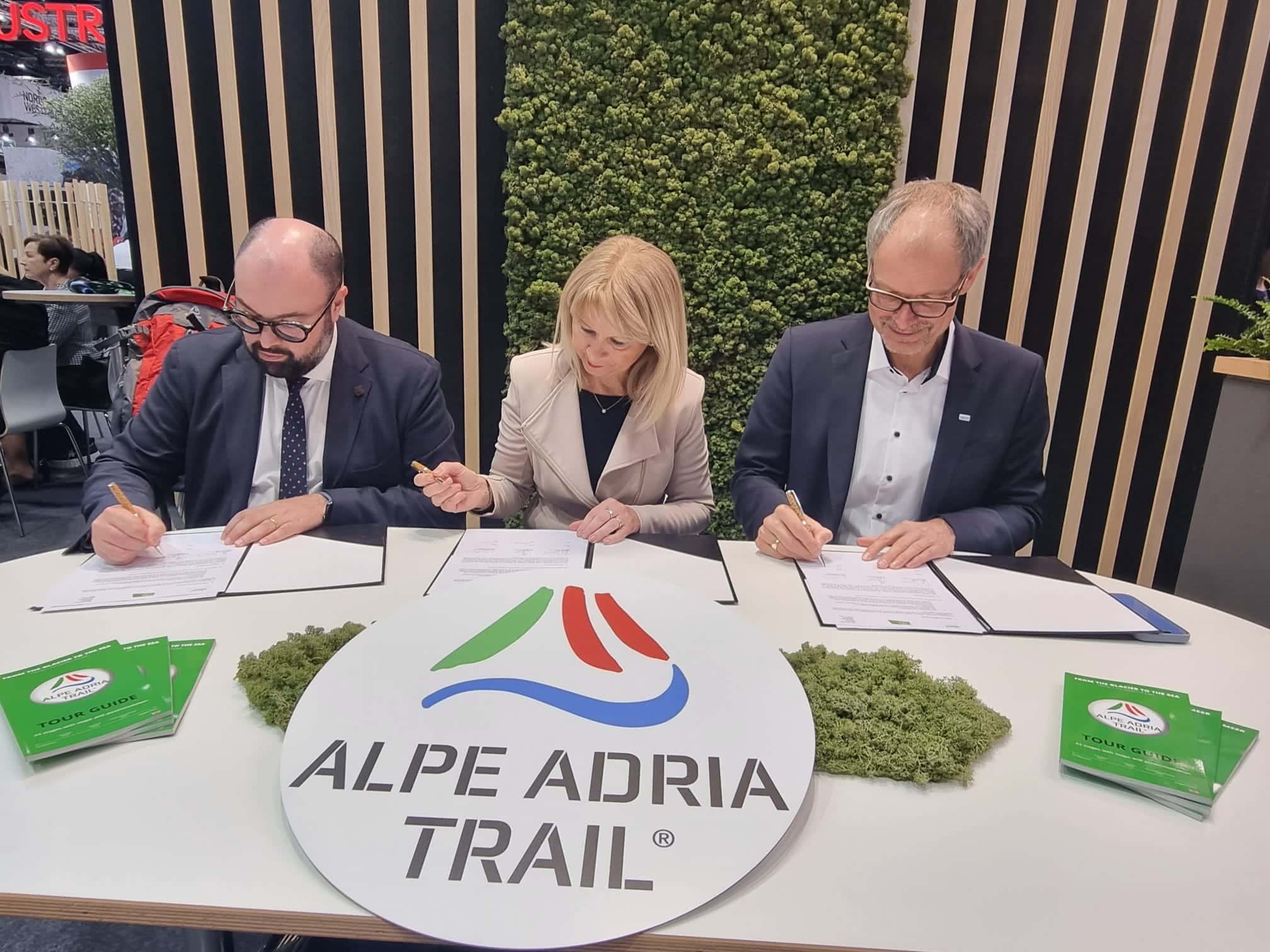 La firma dell'accordo oggi a Berlino