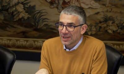 L'assessore Pierpaolo Roberti durante la riunione di Giunta - Confini comunali