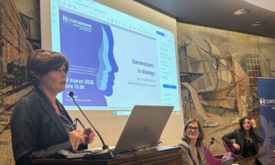 L’assessore regionale al Lavoro, formazione, istruzione, ricerca, università e famiglia Alessia Rosolen intervenendo all’evento Generazioni in dialogo - occupazione femminile