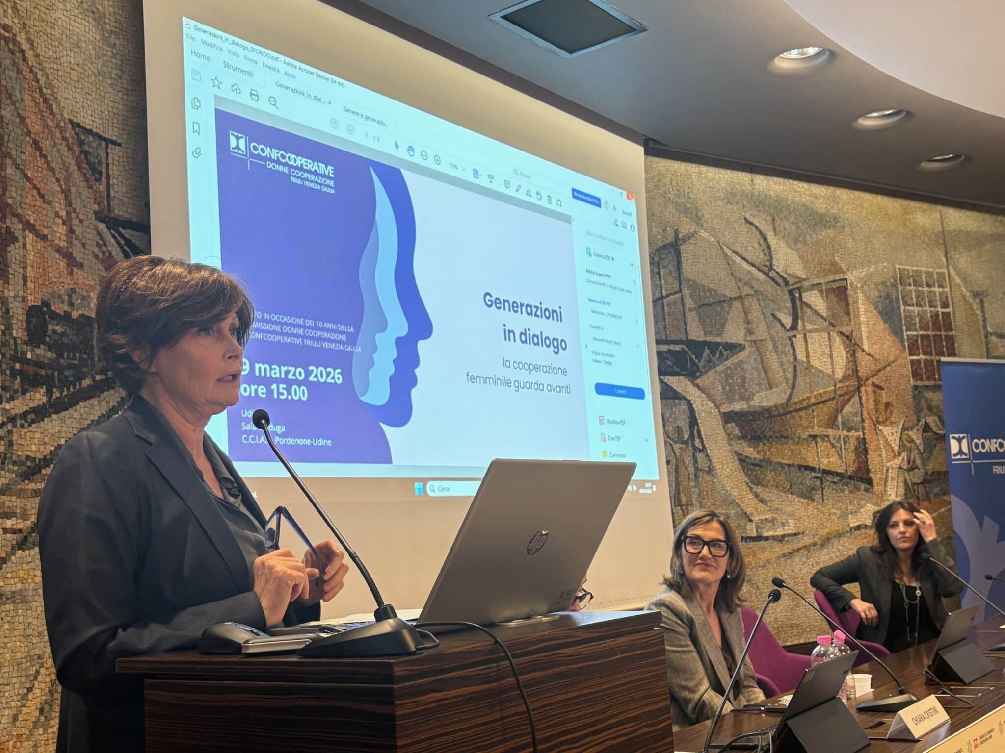 L’assessore regionale al Lavoro, formazione, istruzione, ricerca, università e famiglia Alessia Rosolen intervenendo all’evento Generazioni in dialogo - occupazione femminile