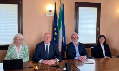 I relatori alla presentazione della piattaforma