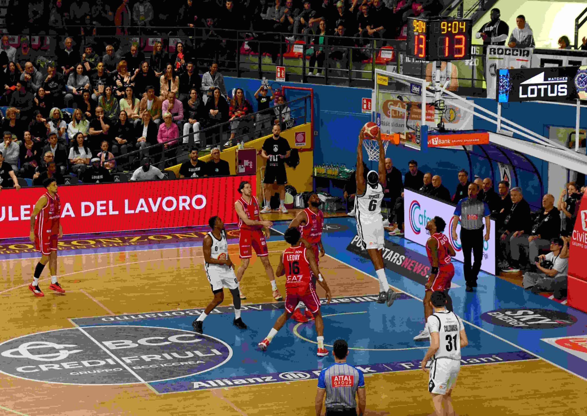 Spencer schiaccia contro Milano