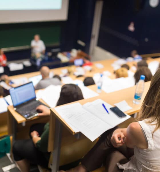 Aula università - Borse di studio FVG