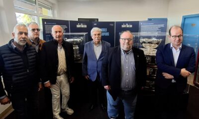 Il vicegovernatore della Regione Mario Anzil insieme ai trofei esporti al Tc di Martignacco - Trophy Tour 2026