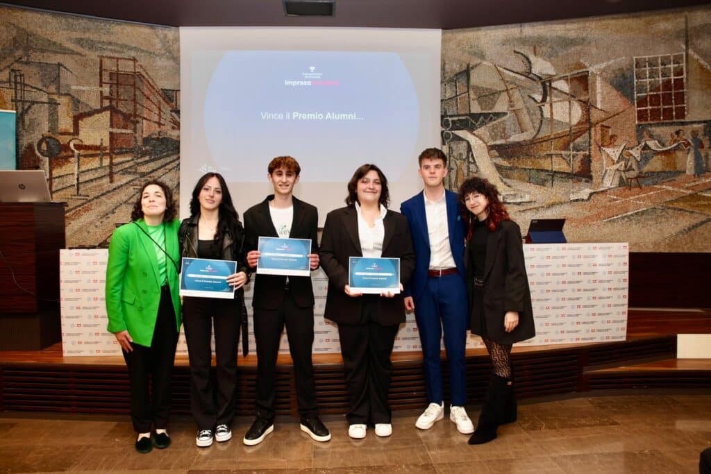 I riconoscimenti personali di JA Alumni
