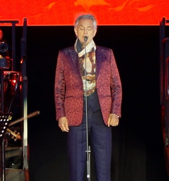 Il maestro Bocelli durante il concerto