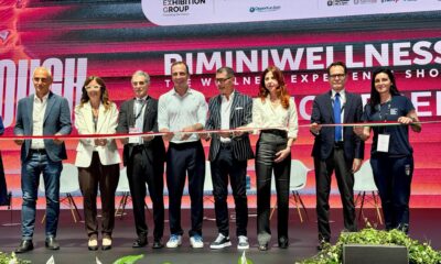 Il taglio del nastro di Riminiwellness 2026 alla presenza del governatore Fedriga